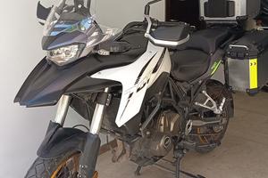 Moto QJMotor 700 come nuova