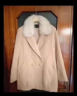 Cappotto beige laminato con pelliccia sintetica do