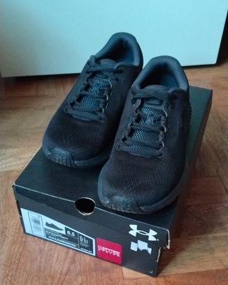 Sneakers donna Under Armour nere tg37.5
