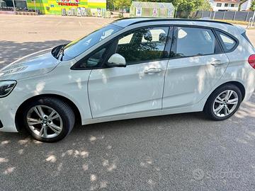 BMW 218d Active Tourer Automatico