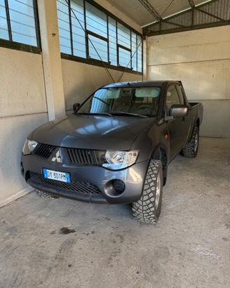 Mitsubishi L200 2.5 DI-D/136CV Single Cab Inform