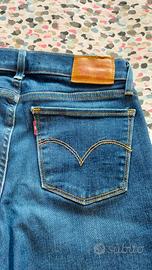 Levi's super Skinny tg 40