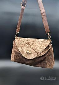 Borsa scamosciata, pezzo unico, fatta a mano