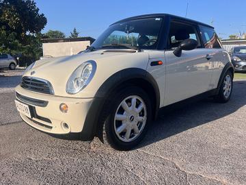 Mini 1.6 16V One Park Lane