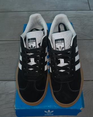 Adidas Gazelle hub nere – pari al nuovo