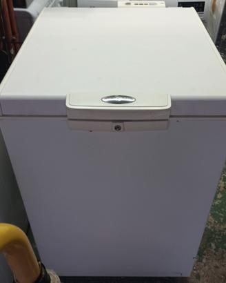 congelatore a pozzetto whirlpool garantito 