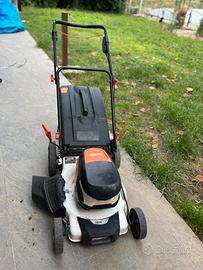 Taglia erba a batteria newton 40v