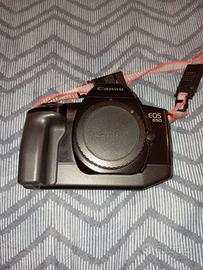 Macchina fotografica analogica Canon EOS 650