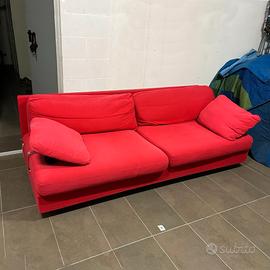 divano rosso