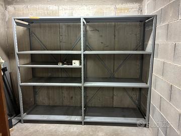 Scaffalature metalliche