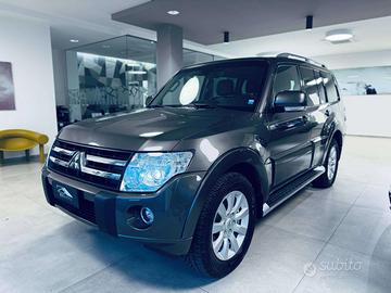 Mitsubishi Pajero 3.2 cr Instyle 200cv 7p auto