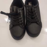 scarpe unisex numero 36