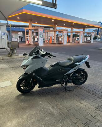 🛑Yamaha tmax 560(2021)🛑