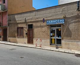 Cedesi storica attività di Tabaccheria