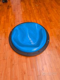 fit ball, half balence ball, bosu. 