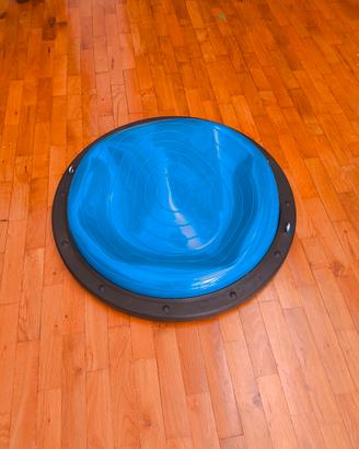 fit ball, half balence ball, bosu. 