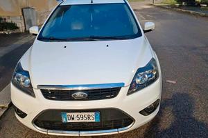 Ford Focus Titanium