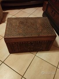 Cassa Afgana d'epoca