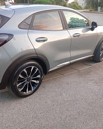 Ford Puma 1,0 Hybrid anno 2024 km 42000