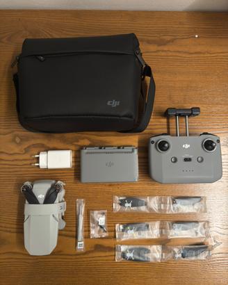 Drone DJI MINI 2 Fly More Combo