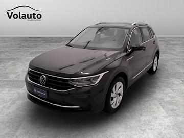 VOLKSWAGEN Tiguan II 2021 - Tiguan 2.0 tdi Life 4m