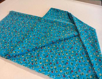 Scampolo di stoffa floreale 300x158