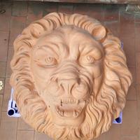 Terracotta da parete testa di leone
