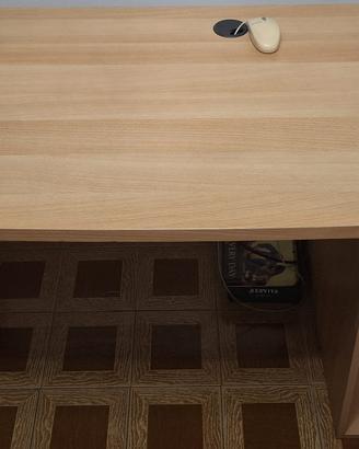 Scrivania porta PC 115x65  con ripiano estraibile