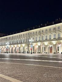 Immobile di 4000 m² con più di 5 locali a Milano