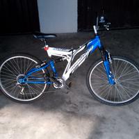 Mountain bike montana biammortizzata 26"