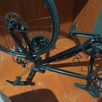 Bici gravel. Cannondale topstone