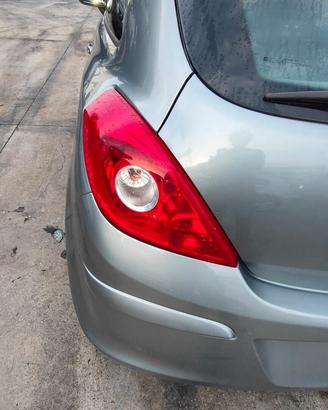 OPEL CORSA 2010 STOP POSTERIORE SX/DX