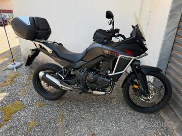 Honda Transalp 750