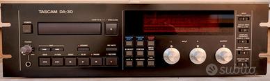 TASCAM DA 30 Registratore DAT professionale 
