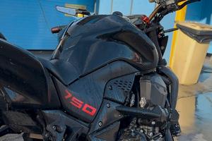 Kawasaki Z750 A2