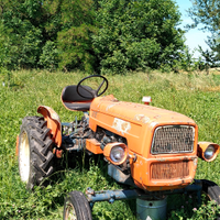 Trattore agricolo fiat 215
