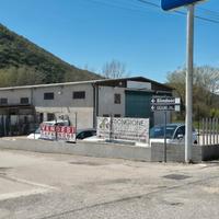 Capannone (deposito e commerciale) con piazzale