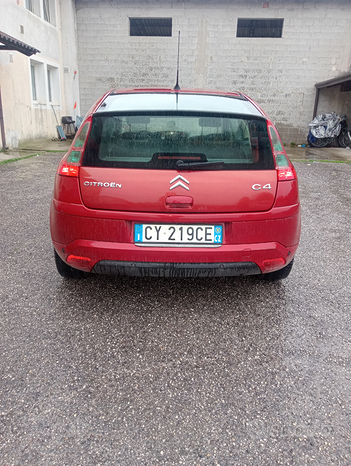 Citroen C4 coupé