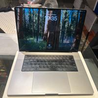 Macbook pro m2 2023