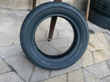 gomma moto e scooter 130 70 11 pirelli
