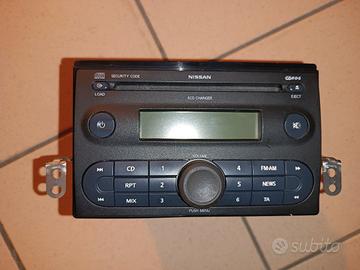 Autoradio Nissan Note E11 con caricatore a 6 CD 