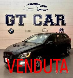 VOLVO V60 D2 1.6 Powershift Kinetic