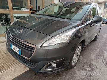 Peugeot 5008 BlueHDi 120 CV Business 7 POSTI