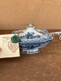 Zuppiera in porcellana 1890