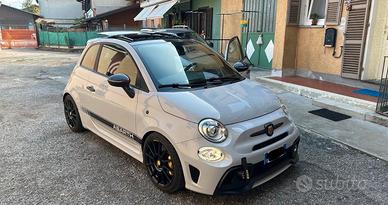 Abarth 595 competizione