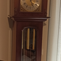 Orologio a pendolo a pavimento