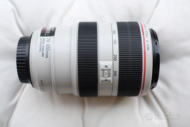 CANON EF 70-300mm f/4-5.6L IS USM