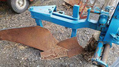 Aratro moro M3 / Ranghinatore Gaspardo G180