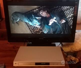 3 TV (32", 24", 16") +REGISTRATORE DVD