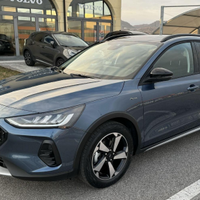 Ford Focus Active X automatica Chrome blu met